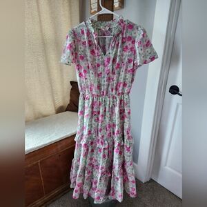 NWOT Feminine Floral Midi Dress, Size M
